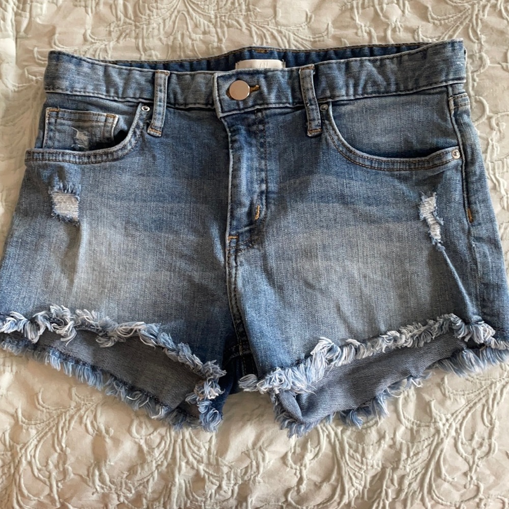 H&M frayed denim shorts